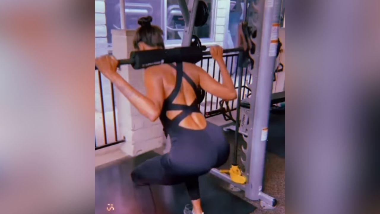 image of Zoe Saldaña shared a glute workout video on Instagram on September 17.