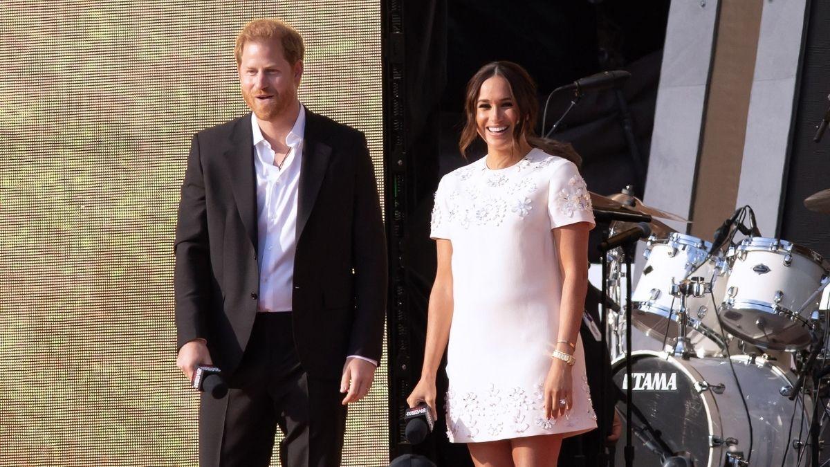image of prince harry and meghan markle