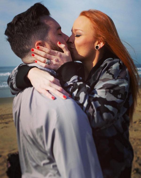 Finally! Maci Bookout Engaged To Boyfriend Taylor McKinney Get All