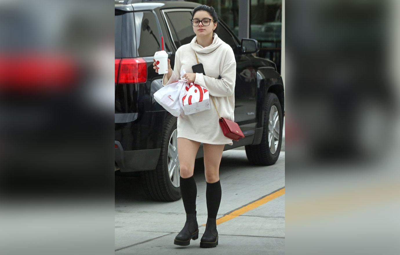 Ariel Winter Suffers A Nip-Slip While Out & About In Los Angeles