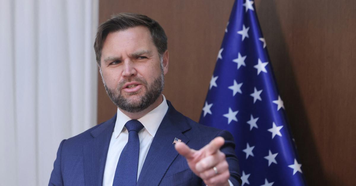 Image of J.D. Vance criticized the Democratic mayoral candidate.