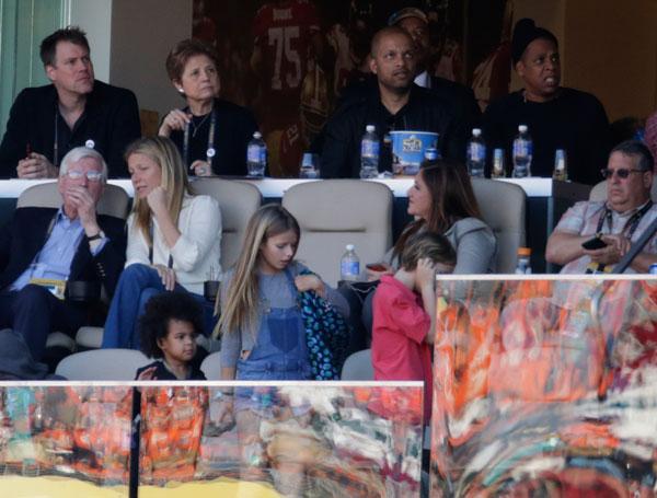 Blue ivy superbowl gwyneth paltrow 04