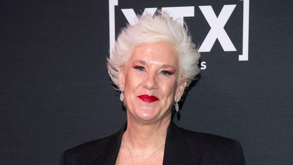 what anne burrell said about her sexuality before her death at
