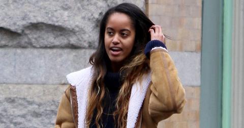 Malia Obama flashes a gorgeous smile picking up lunch
