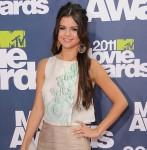 2011__06__Selena_Gomez_June142 147&#215;150.jpg