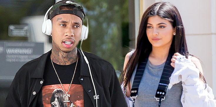 Kylie jenner tyga split back together  HERO