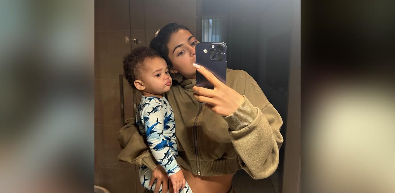 kylie jenner glimpse son aire