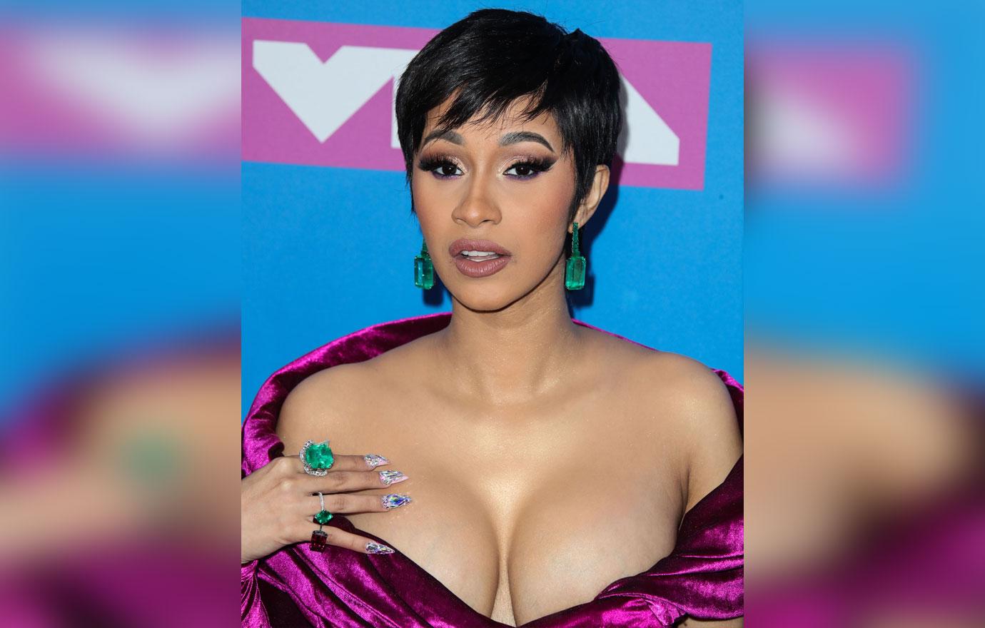 Cardi b baby first time since nicki minaj fight 6