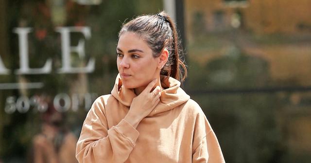 mila kunis lunch la after that s show costar danny mastersons conviction