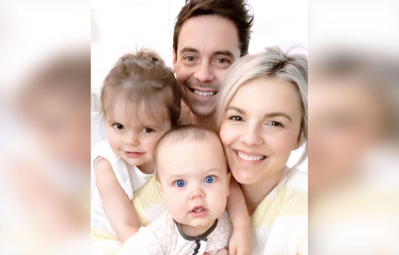 Ali Fedotowsky With Family Mom Shamed Nanny