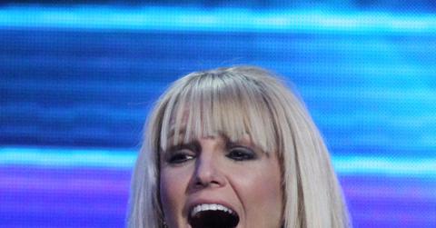 Ok_11013_photo_britney spears leaving x factor.jpg