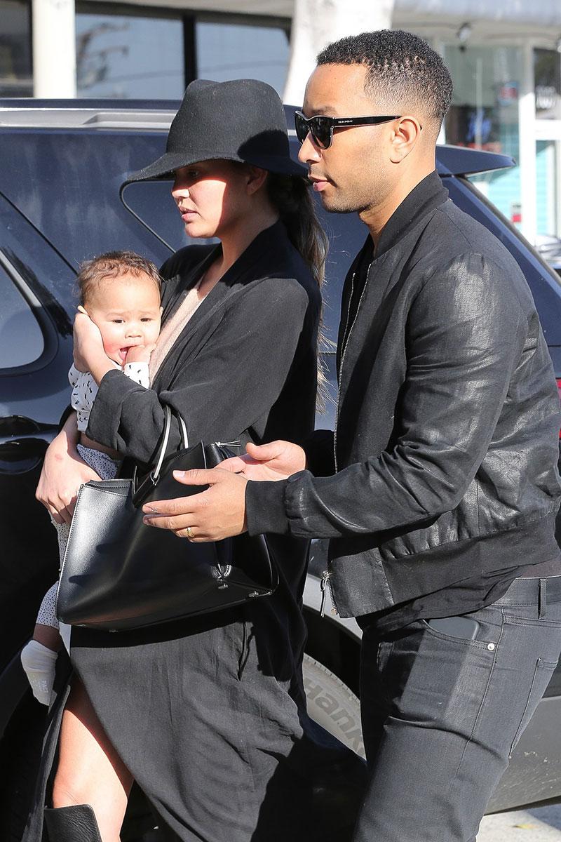 Chrissy Teigen and John Legend take Luna to lunch at Au Fudge!