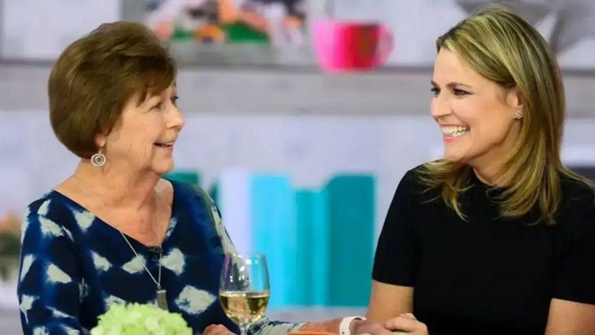 photo of nancy guthrie and savannah guthrie