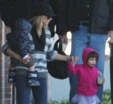 2010__01__INFphoto_1154104 225×207.jpg