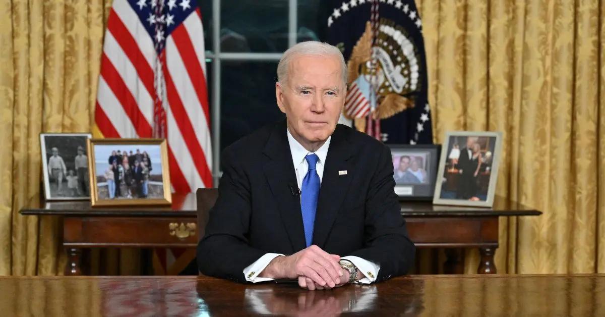 joe biden caught camera did not recognize george clooney video