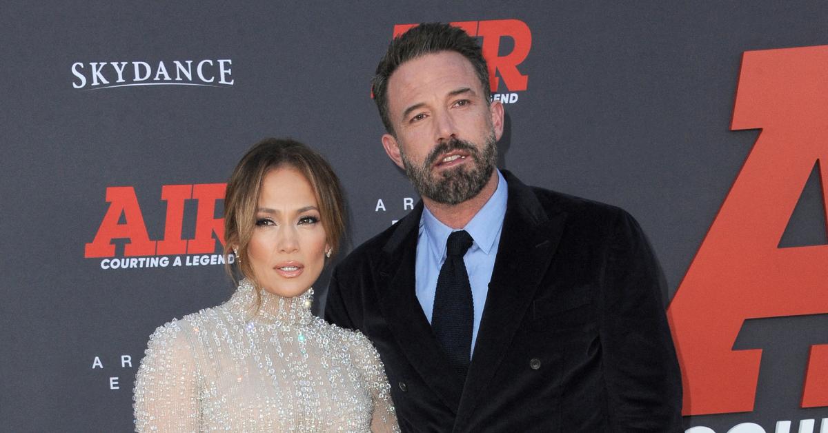 jennifer lopez ben affleck reconciliation rumors give christmas gifts