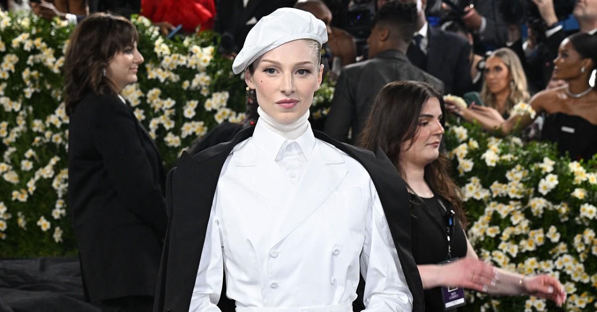 hunter schaefer met gala mega