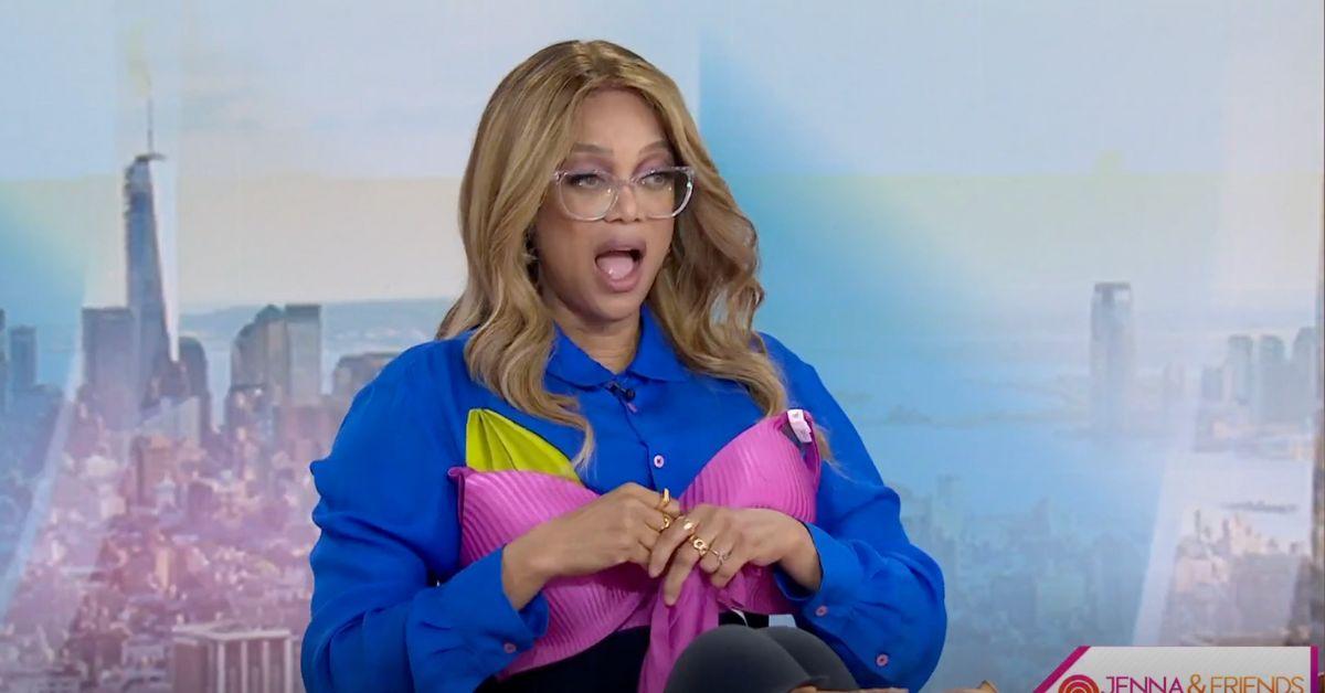 Image of Tyra Banks is a size 36FFF.
