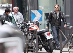 2010__09__Halle_Berry_Sept29_89 300×218.jpg