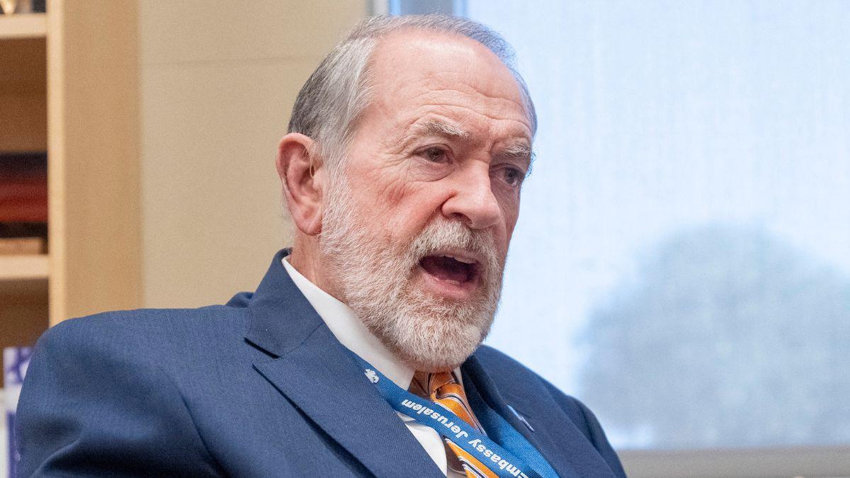 image of Mike Huckabee called out Tucker Carlson for 'talking about him' on his show.