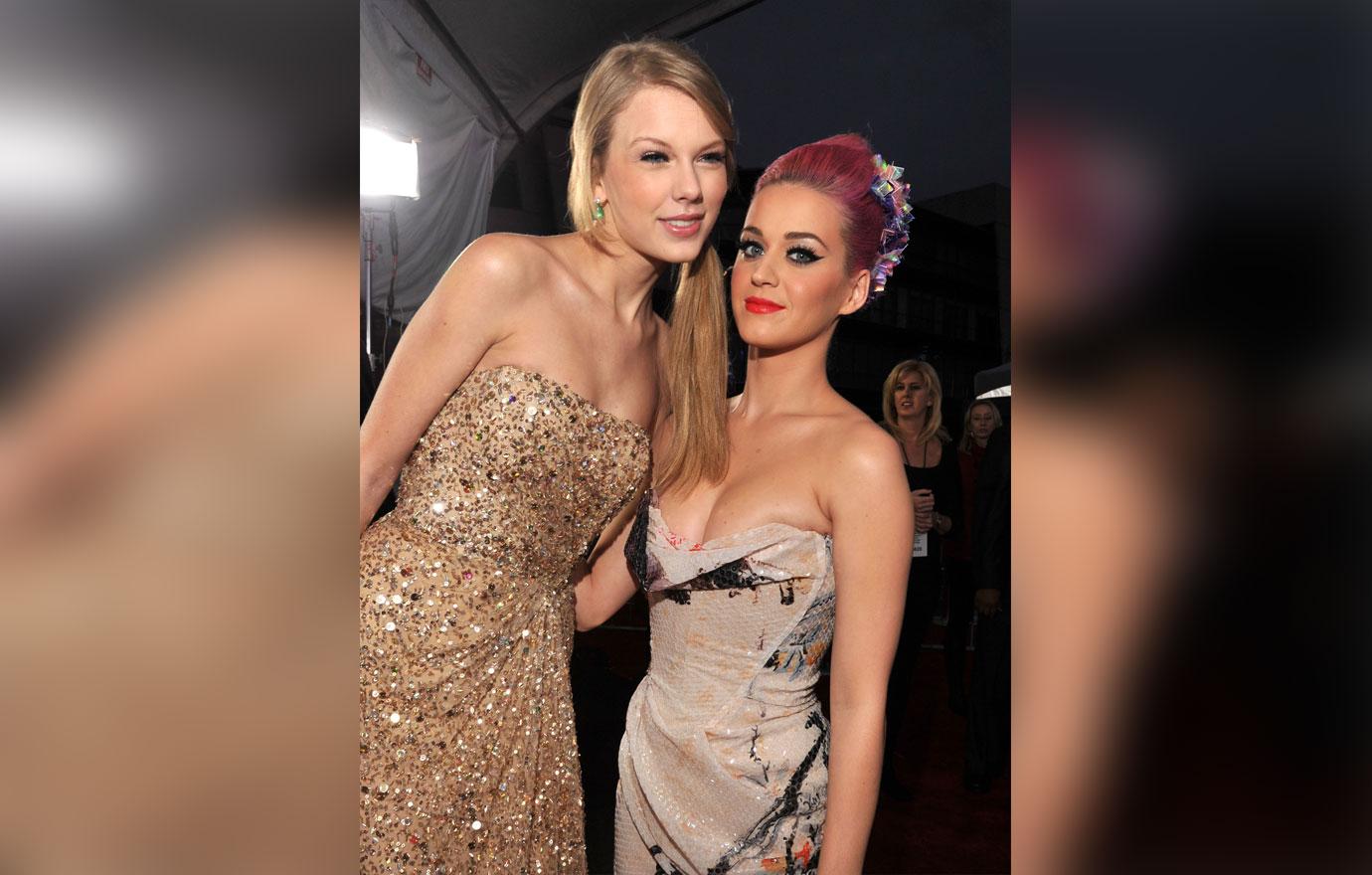 Taylor Swift & Katy Perry