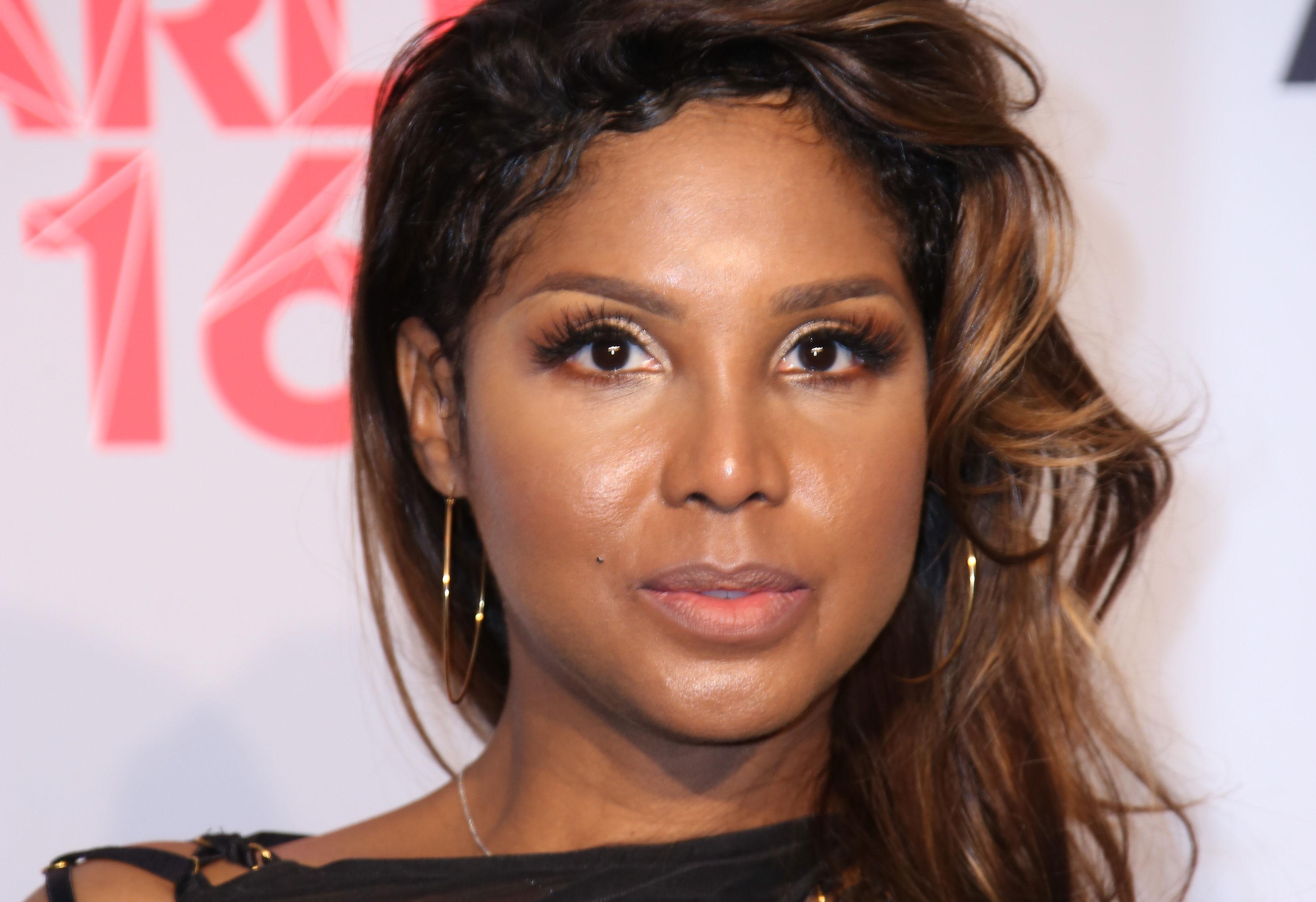 Toni Braxton In Serious Condition After Being Rushed To Hospital