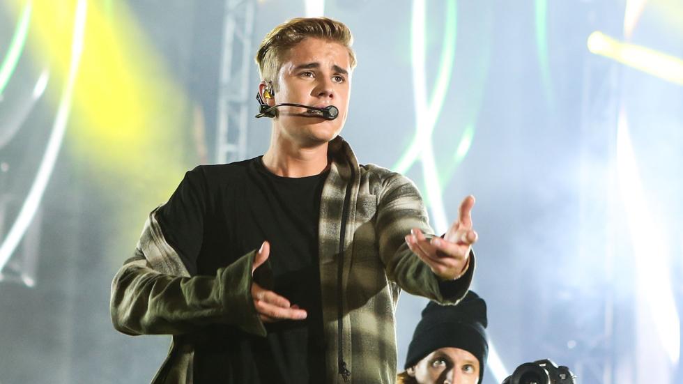 Justin Bieber performs at 102.7 KIIS FM&#8217;s 2015 Wango Tango