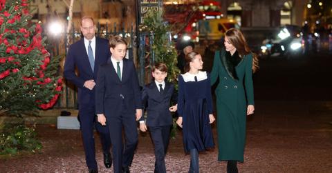 image of prince William, Kate Middleton, prince George, prince Louis and princess Charlotte