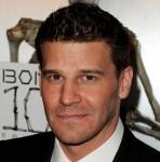 2010__07__David_Boreanaz_July22newsne 148×150.jpg