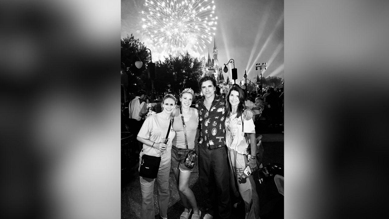 image of Lori Loughlin is still close with her 'Full House' costars.