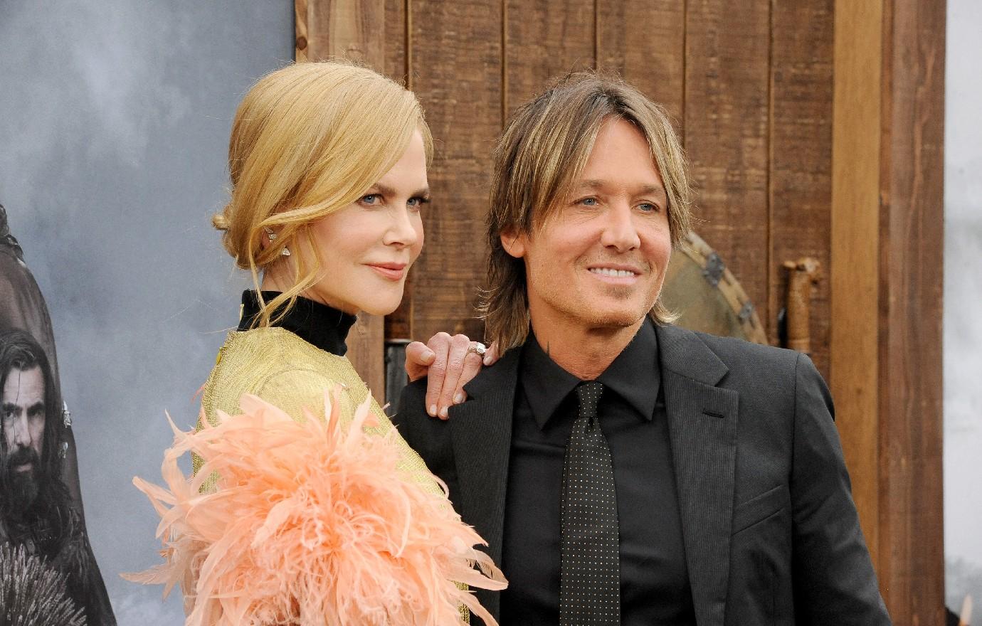 keith urban seeing nicole kidman wife cope erotic movie scenes