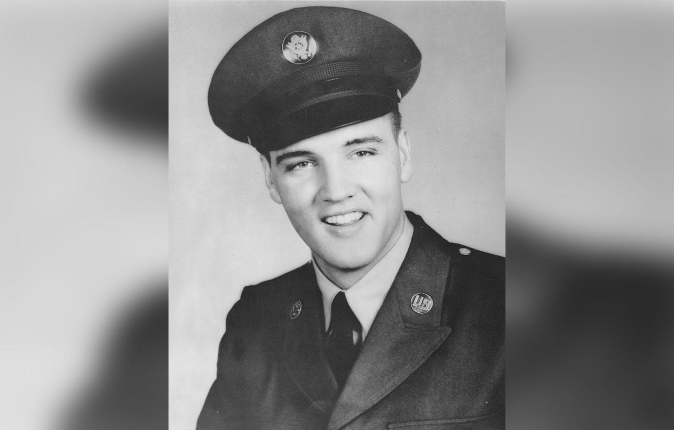 Rock and roll musician Elvis Presley Enlists in the Army