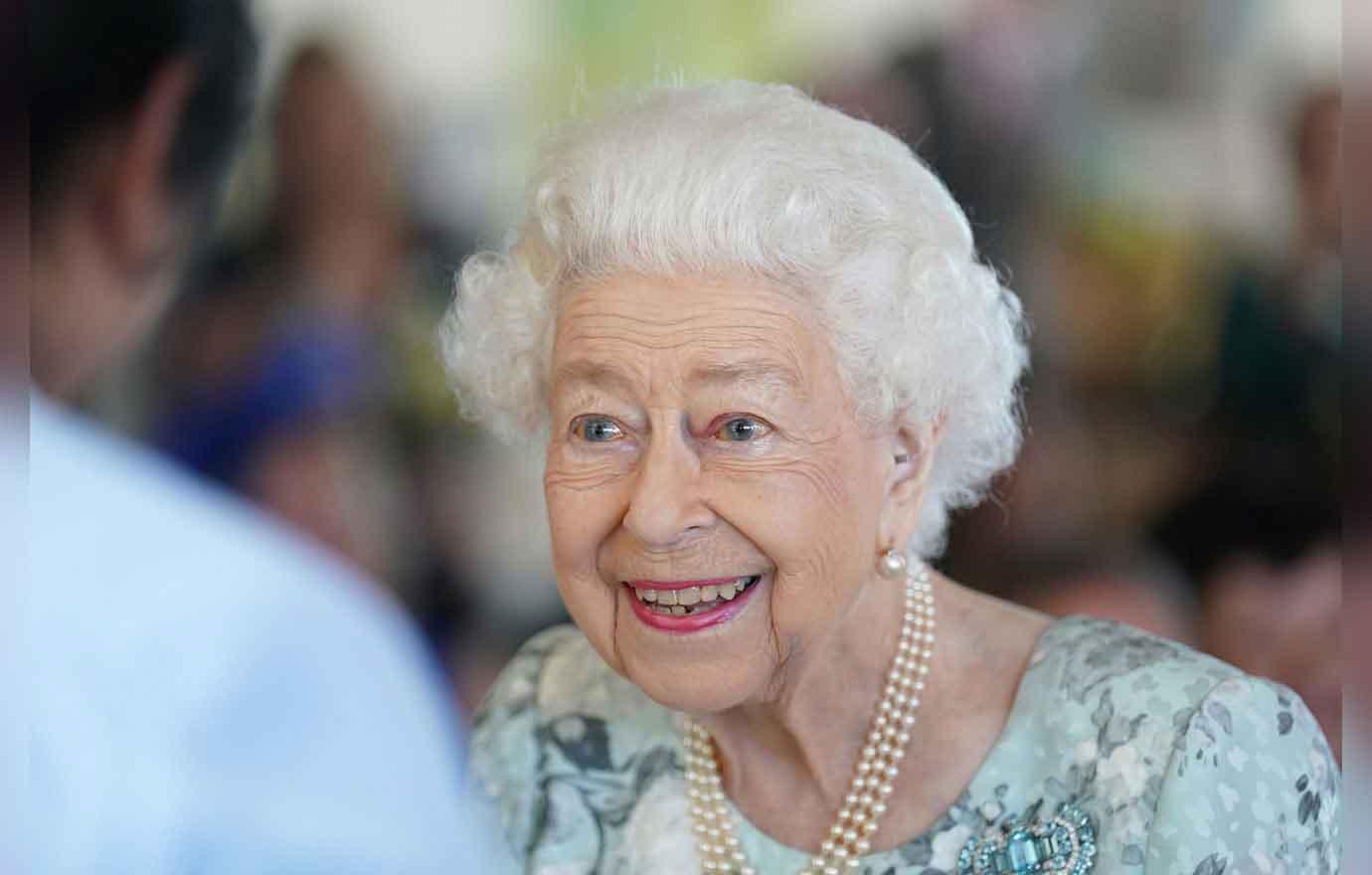 queen elizabeth ii excited prince harry call america