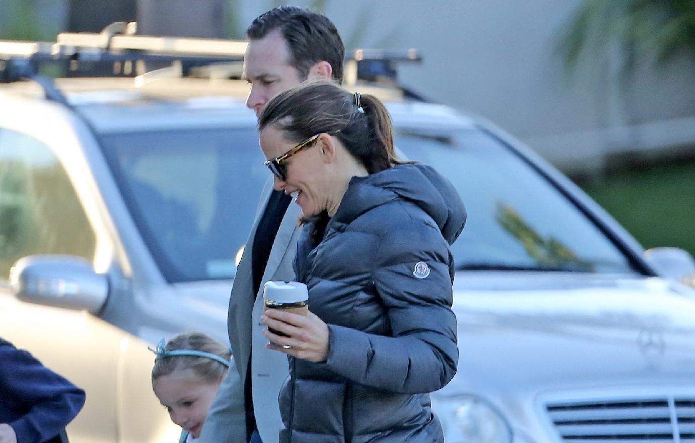 jennifer garner boyfriend john miller opposite ben affleck relaxed