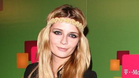 2009__07__fp_id1584280_rij_t_mobile_5 444×800.jpg