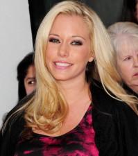 2010__03__kendra.wilkinson 199&#215;225.jpg