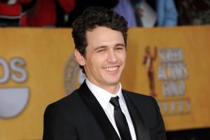 2011__07__James_Franco_July26newsne 300&#215;200.jpg