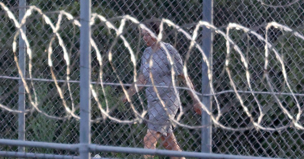 image of The inmate claimed Ghislaine Maxwell rarely showered.