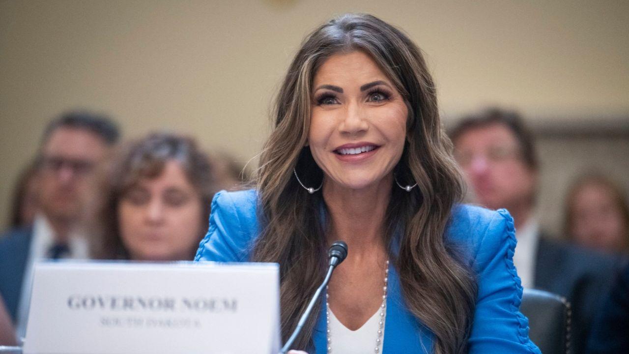 Photo of Kristi Noem