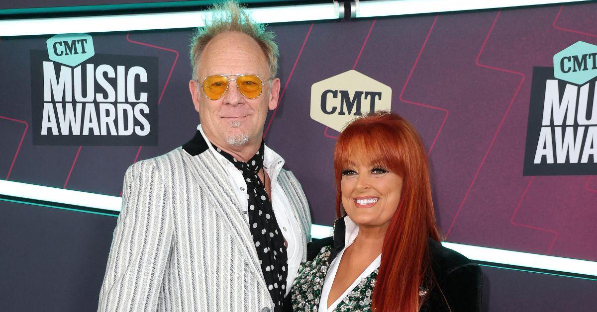 Photo of Wynonna Judd and Cactus Moser