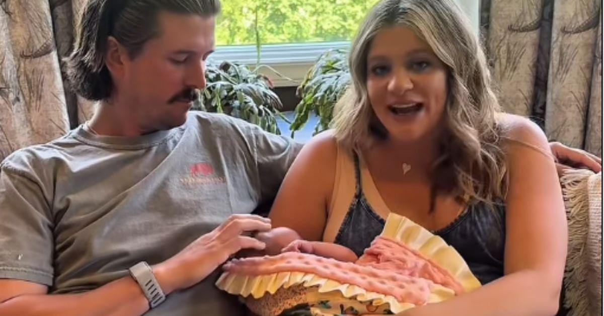 Photo of Lauren Alaina, Cam Arnold and Beni Doll.