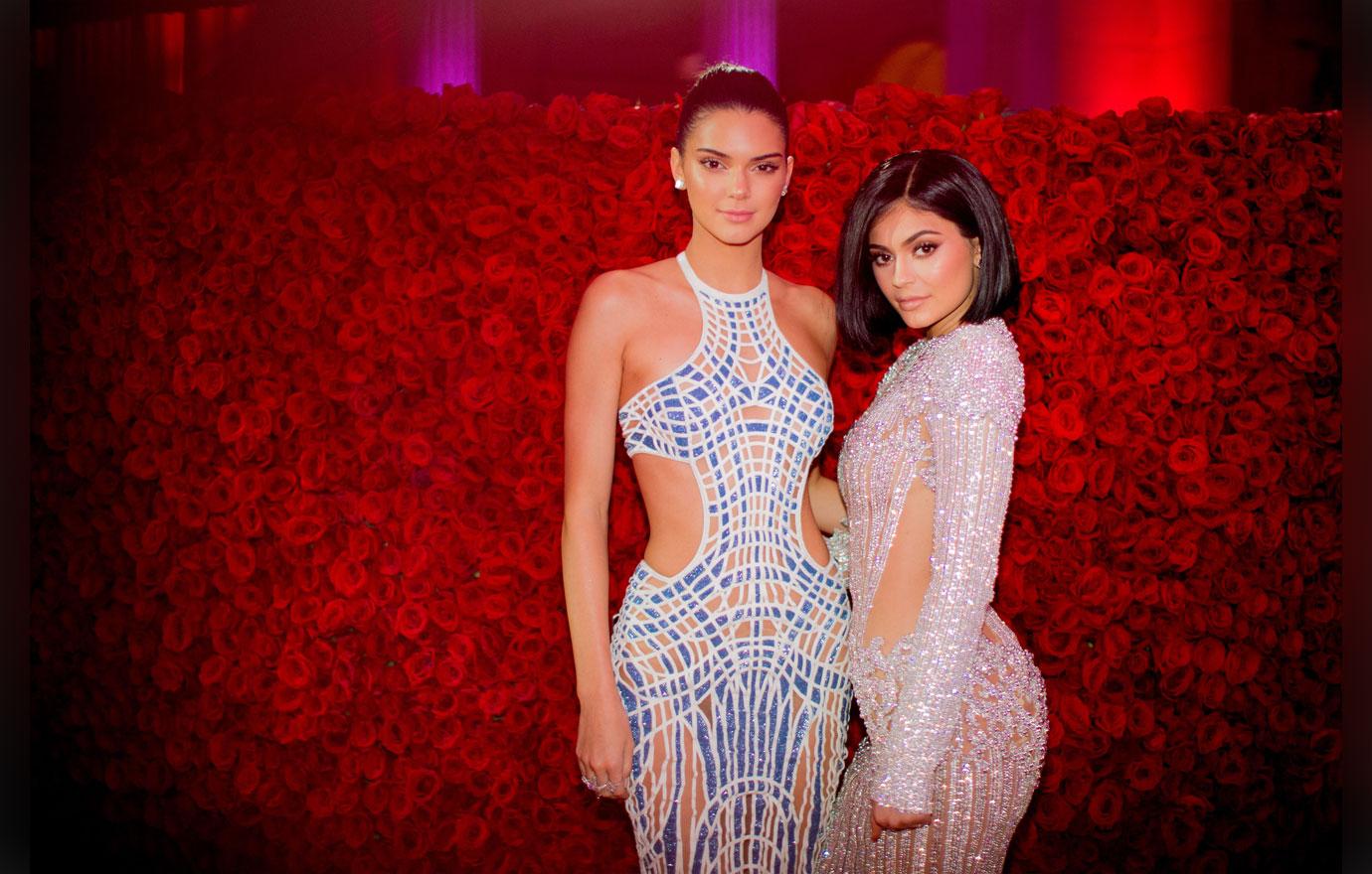 Kendall Jenner Announces Kylie Cosmetics Collaboration