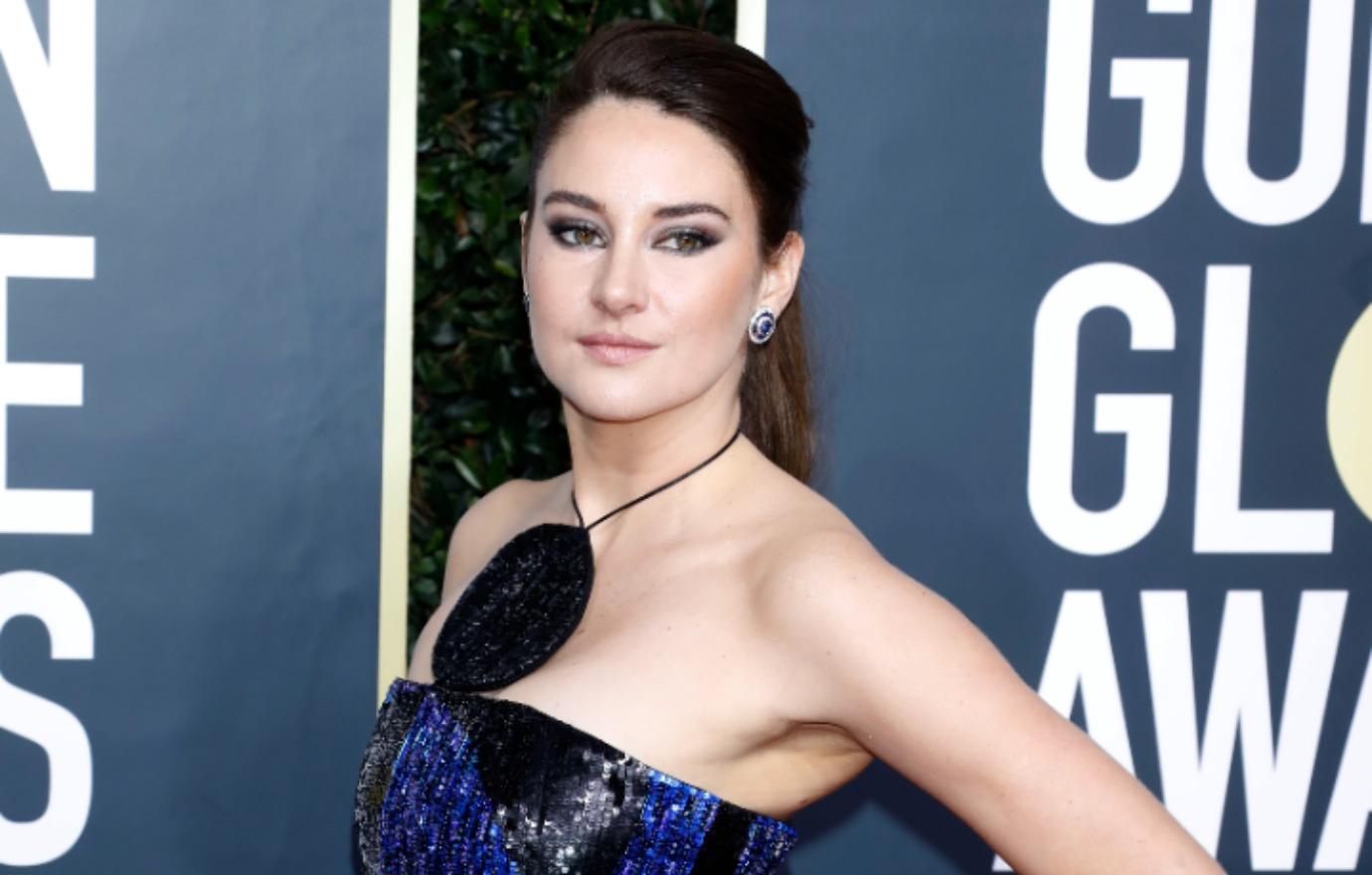 shailene woodley messy hair aaron rodgers split