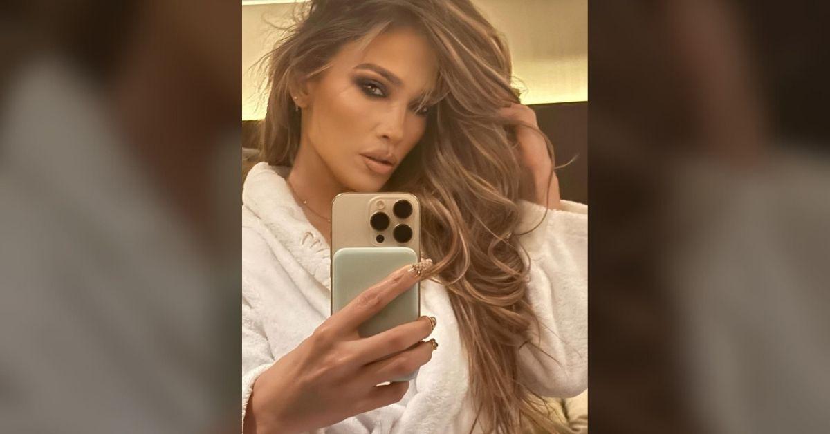 image of Jennifer Lopez kicked off the carousel of photos with snaps in her typical glam.