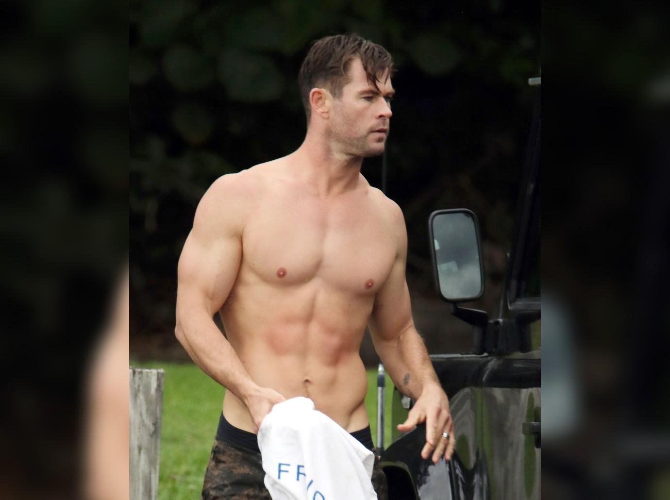 gallery chrishemsworth