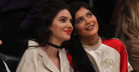 Kylie kendall jenner disguise prank snapchat khloe kardashian