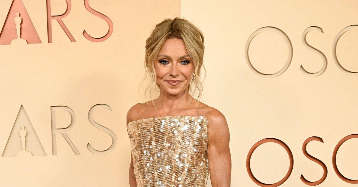 kelly ripa ballerina boob job tease