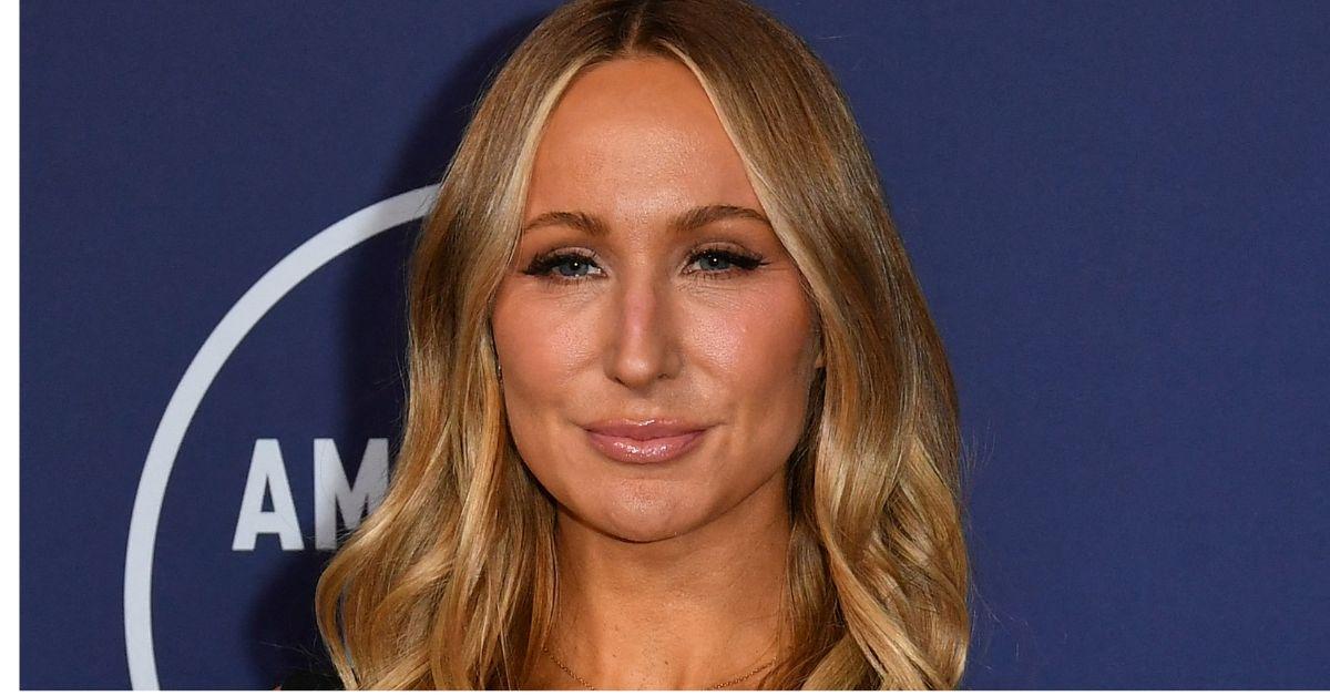 image of Nikki Glaser revealed that jokes about ICE and Donald Trump were scrapped because they're 'not funny.'