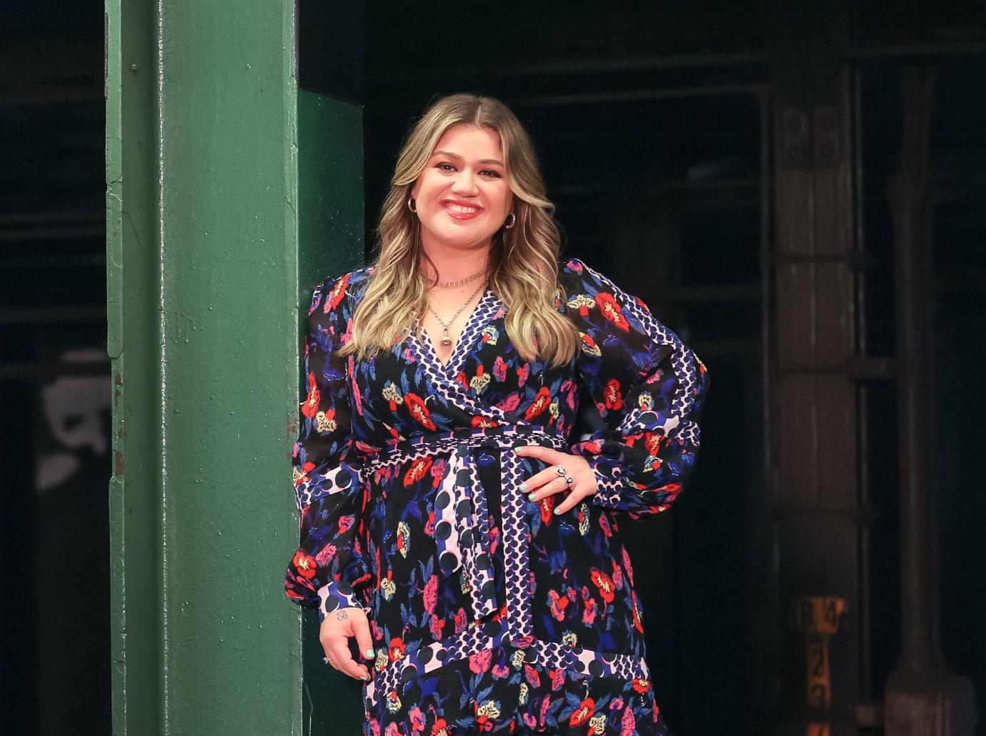 Kelly Clarkson Wears Custom Dallas Cowboys Dress at NFL Honors 2023