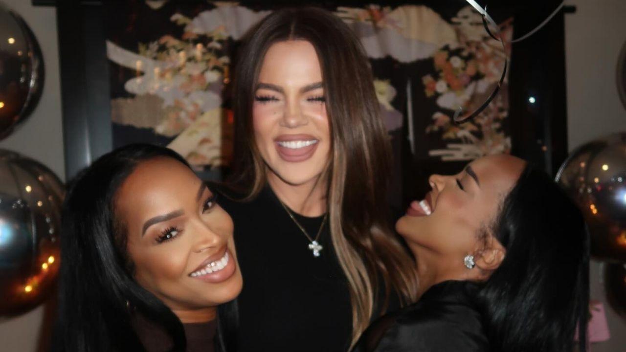 Image of Twins Malika and Khadijah Haqq bring their close bond to 'The Girls.'
